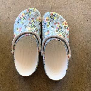 Vera Bradley Crocs